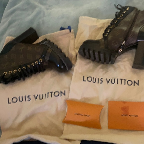 Louis Vuitton trail boots - Picture 2 of 5